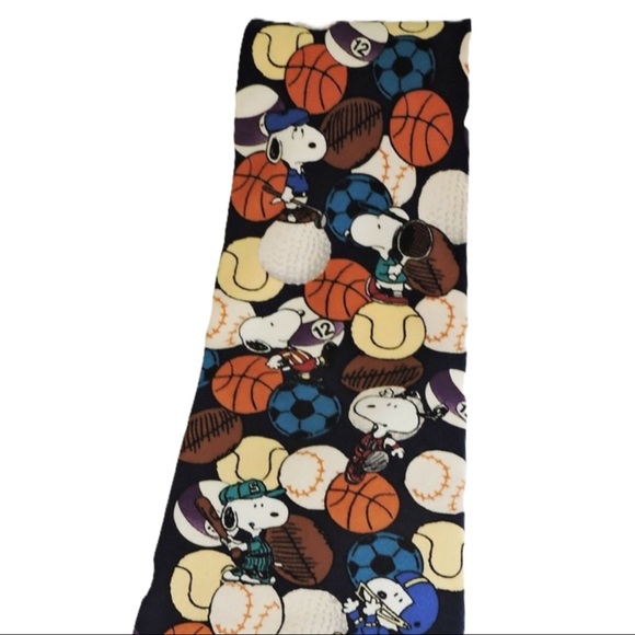 Snoopy Sports Balls Silk Tie - Picture 2 of 3